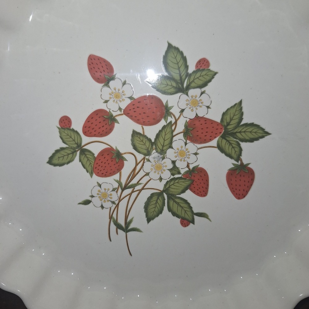 Vintage Sheffield Strawberries 'n Cream Pie Dish - Japan - Strawberry Decor 10" - Picture 2 of 5